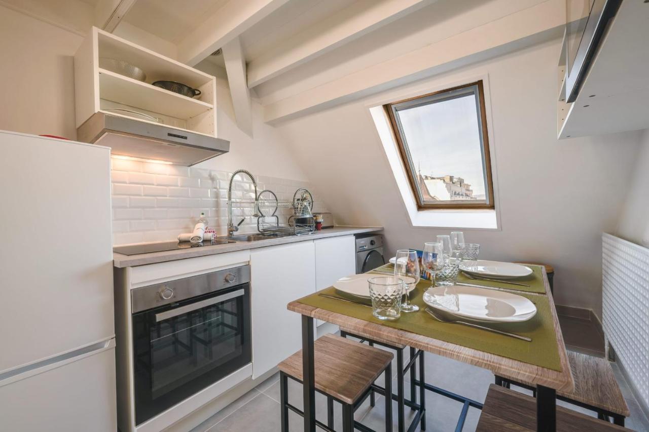 Le Supernova - Nice Studio With Mezzanine In The Heart Of The City Annecy Bagian luar foto