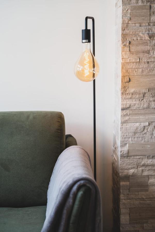 Le Supernova - Nice Studio With Mezzanine In The Heart Of The City Annecy Bagian luar foto