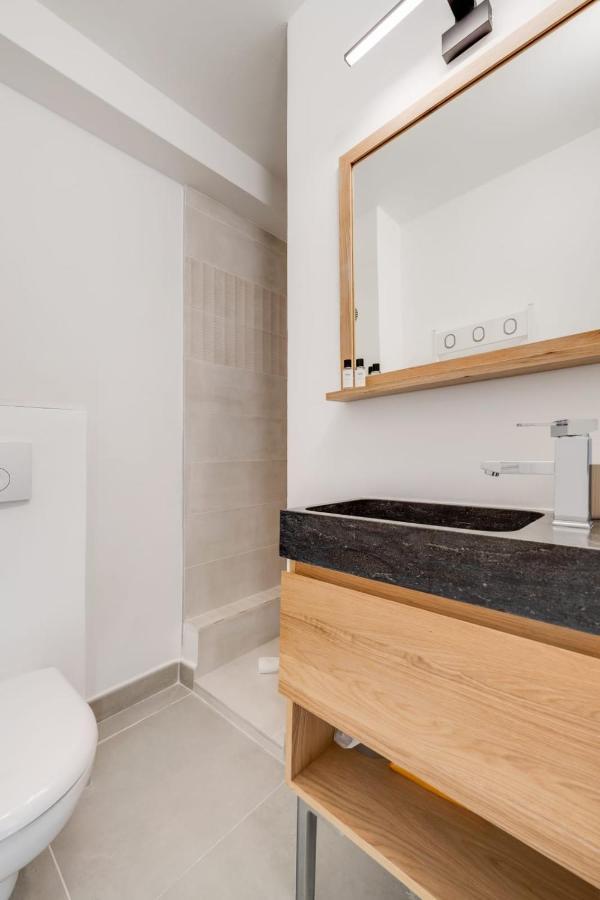 Le Supernova - Nice Studio With Mezzanine In The Heart Of The City Annecy Bagian luar foto